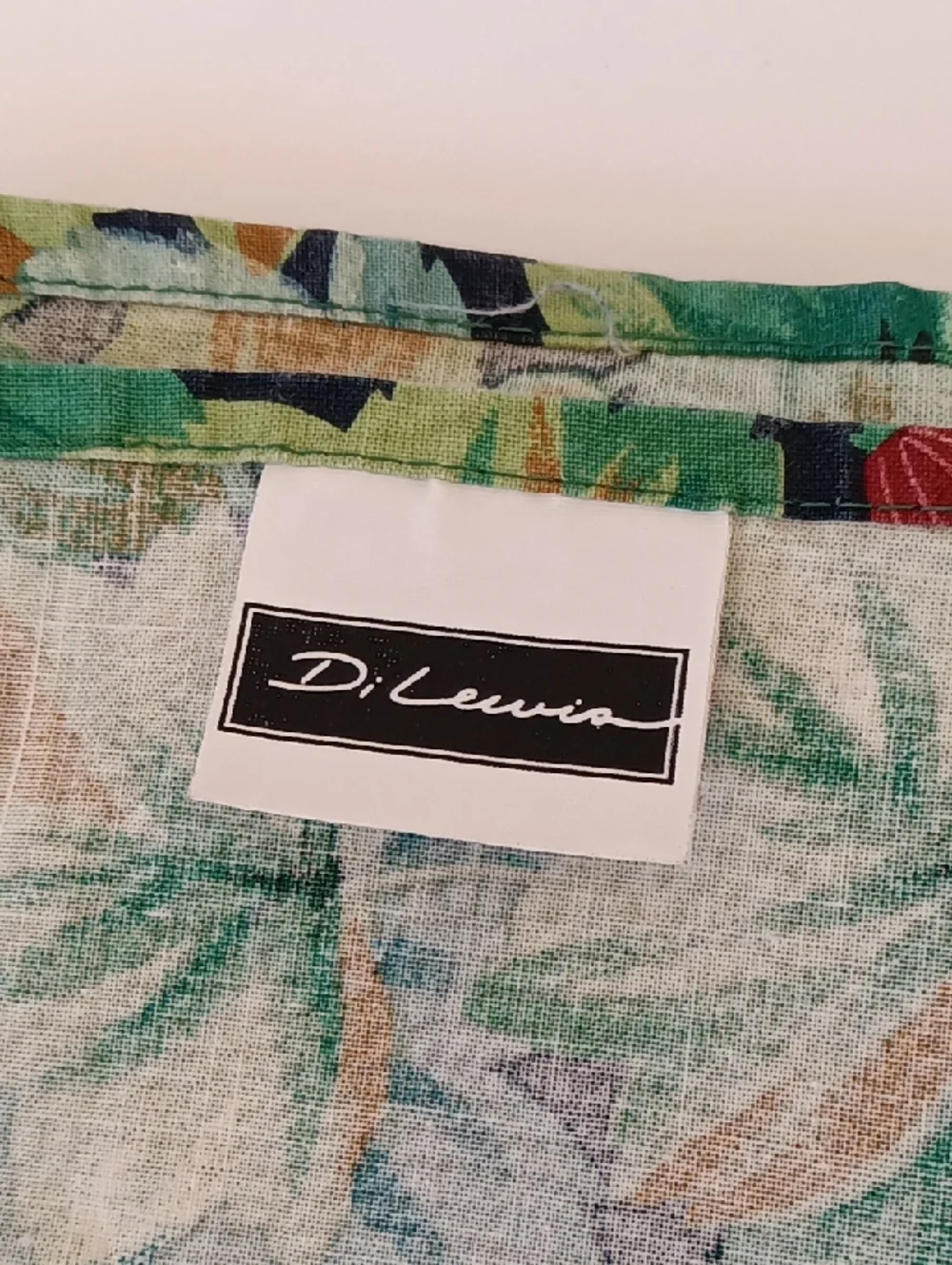 Set Of 10 Di Lewis Vintage Clock Napkins Green Leaf And Fruit Print
